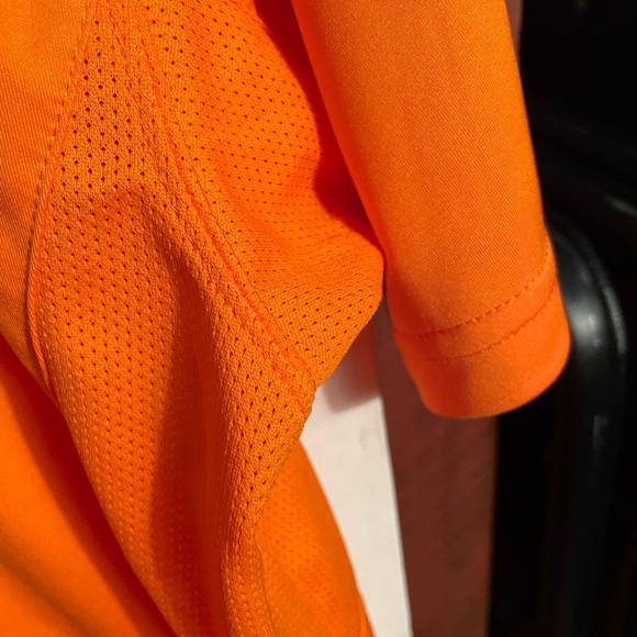 Men’s XL Wilson Jersey Round neck “T”, bright orange, breathable mesh underarm. - Picture 5 of 13